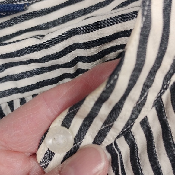 Chaps women's long sleeved button down blouse - Picture 5 of 14